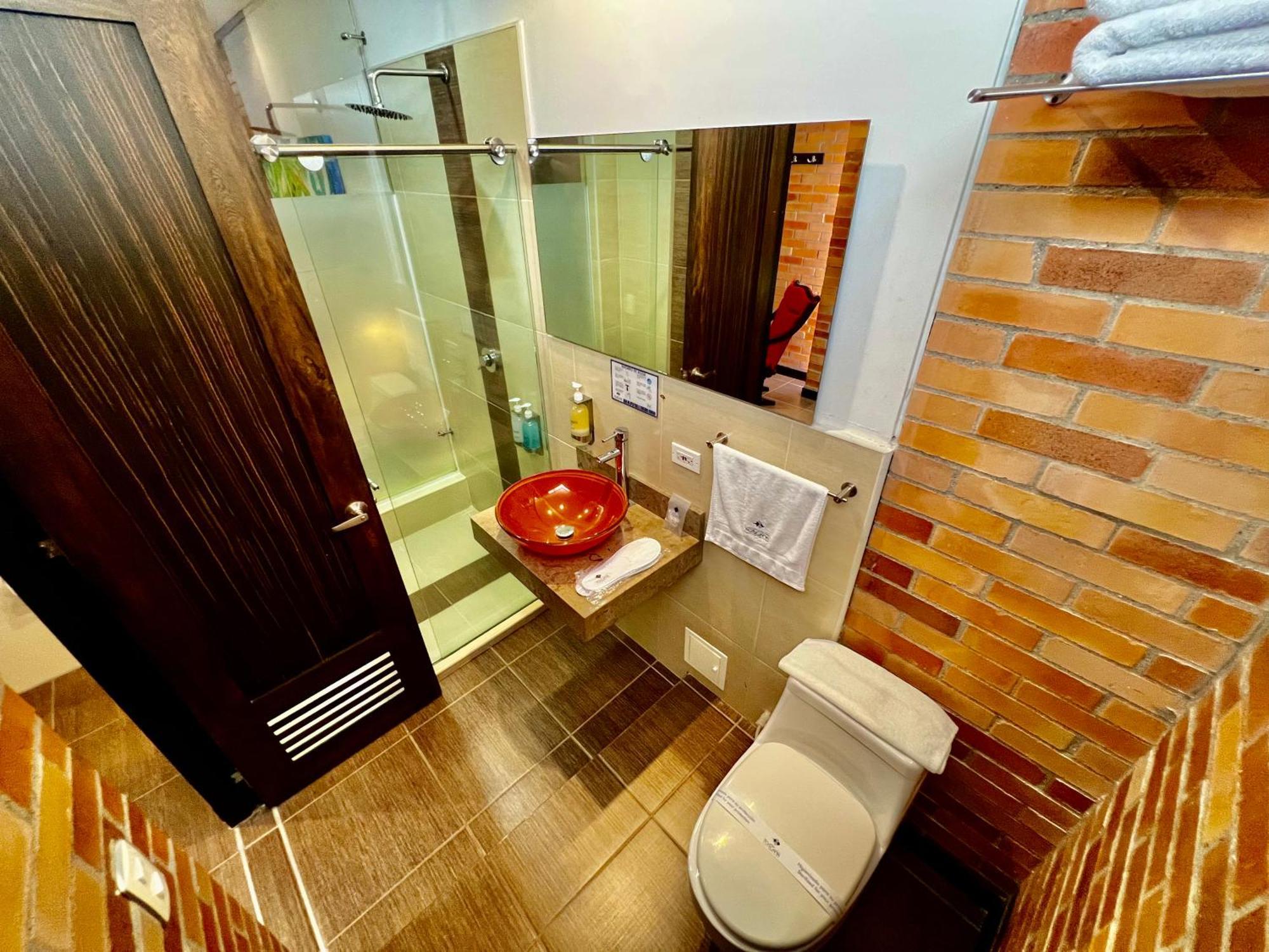 Hotel Toscana Oriente Rionegro Luaran gambar